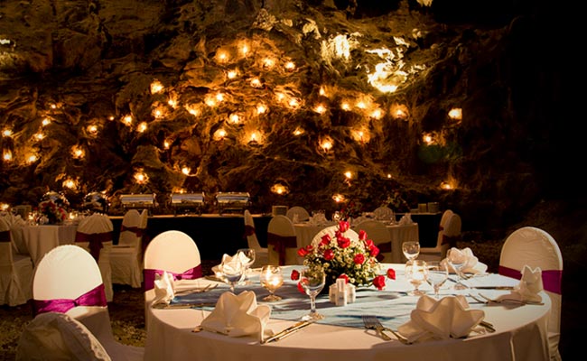 Du thuyền Emeraude 