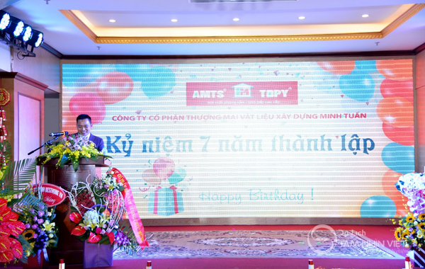 Phát biểu khai tiệc sinh nhật công ty Phát biểu khai tiệc sinh nhật công ty