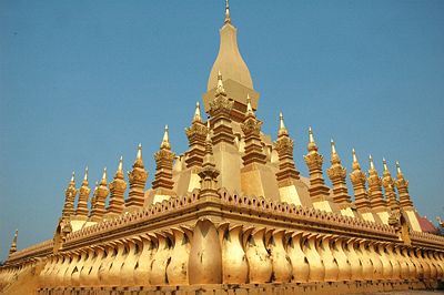 Du lịch L&agrave;o