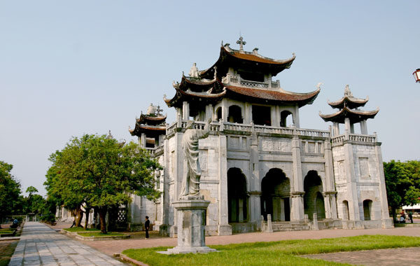Nhà thờ đá Phát Diệm Nhà thờ đá Phát Diệm