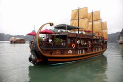 Du Thuyền Poseidon Hạ Long