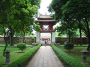Văn Miếu-Du lịch Tp Hồ Ch&iacute; Minh - H&agrave; Nội - Sapa - Hạ Long - Ninh B&igrave;nh