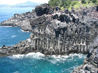 Yongduam Rock