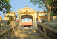Đền Độc Cước S&acirc;m Sơn