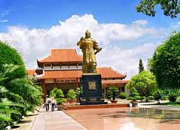Hà Nội - Đà Nẵng - Hội An - Quảng Ngãi - Bình Định - Phú Yên - Hà Nội