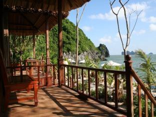 Khu nghỉ dưỡng Đảo Khỉ - Monkey Island Resort