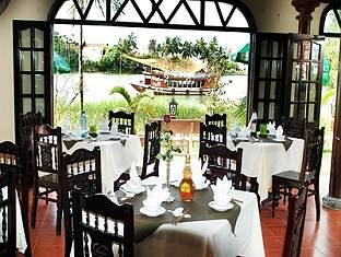 1 Phố Hội Riverside Resort Hội An