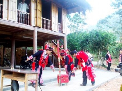 02 Lăng Cô Beach Resort Huế