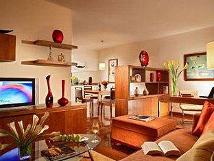 2 Khách sạn Somerset Westlake Hà Nội
