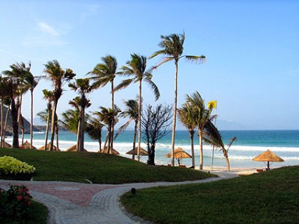 03 Lăng Cô Beach Resort Huế