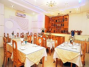 4 Khách sạn Hồ Sen tp Hồ Chí Minh