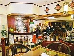 4 Khách sạn Hồng Ngọc 1