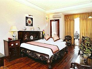 4 Khách sạn Hồng Ngọc 2 Hà Nội