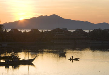 6 Hội An Beach Resort