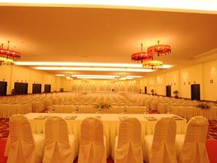 6 Diamond Bay Resort & Golf Nha Trang