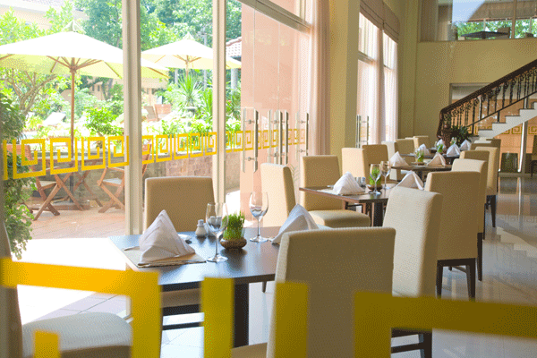 Nhà Hàng Khách sạn Park View