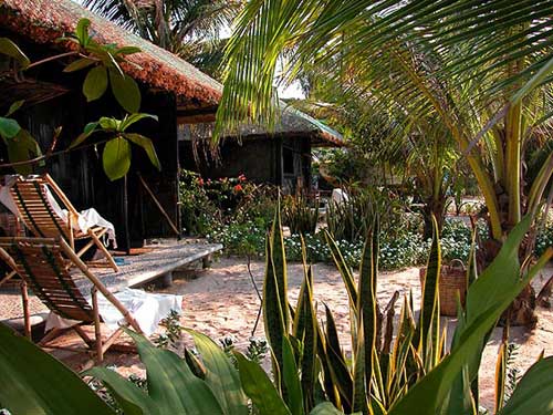 6 Whale Island Nha Trang Resort