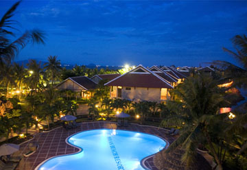 8 Hội An Beach Resort