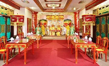 08 Khách sạn Century Riverside Huế