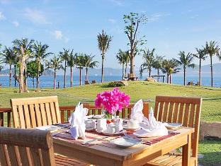 8 Hòn Tằm Resort Nha Trang