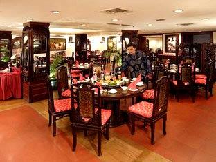 8 Khách sạn Movenpick Thành Phố Hồ Chí Minh