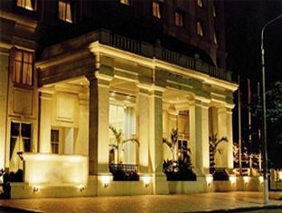 9 Khách sạn Movenpick Hà Nội