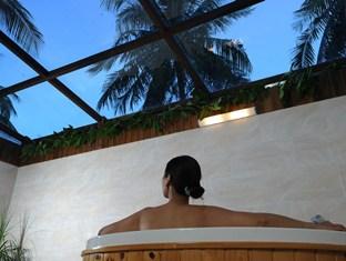 10 Diamond Bay Resort & Golf Nha Trang