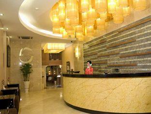 11 Khách sạn Serenade Hà Nội
