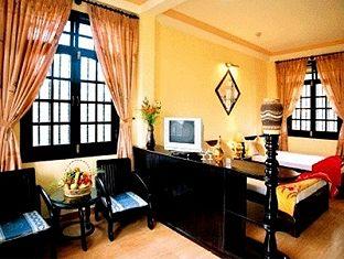 13 Phố Hội Riverside Resort Hội An
