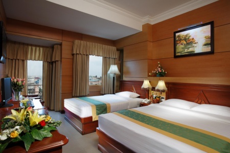 4 Khách sạn Sapphire