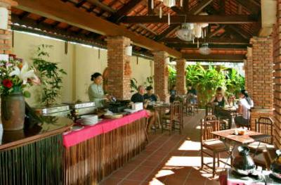 1 Khách sạn Cửa Đại Hội An