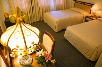 2 Khách sạn Rex Thành Phố Hồ Chí Minh