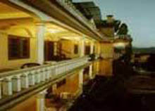 Khách sạn Auberge Đặng Trung 2