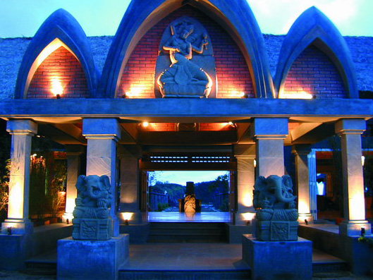 1 Khách Sạn Life Resort Quy Nhơn