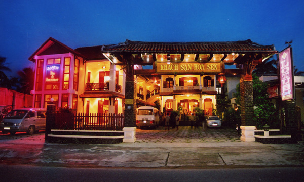 3 Khách sạn Lotus Hội An