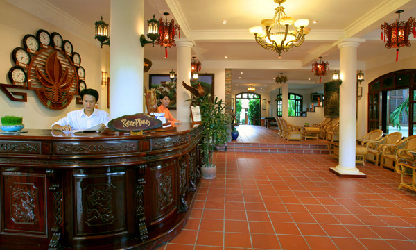 4 Khách sạn Lotus Hội An
