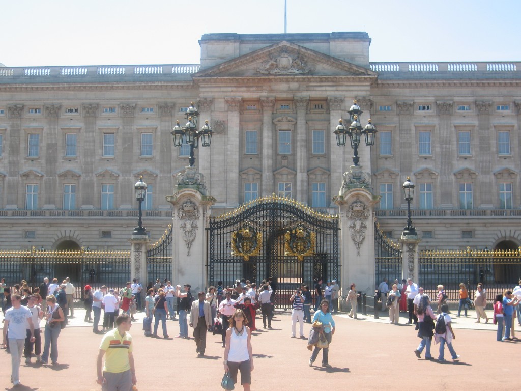 Cung điện Hoàng gia Buckingham ở London, Anh