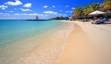 Bãi biển Grand Baie nổi tiếng của Mauritius.