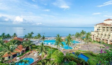 The Secretos del Tequila program is one of many upscale amenities at the luxurious 433 room CasaMagna Marriott Puerto Vallarta Resort & Spa.