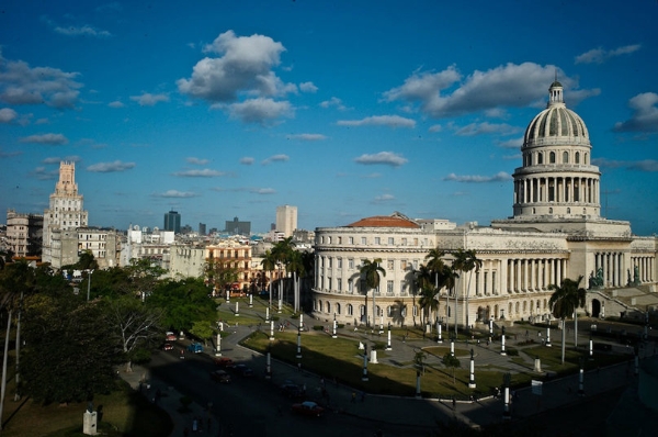 Được lấy cảm hứng thiết kế từ tòa nhà Capitol của Washington, D.C, Mỹ, tòa nhà Capitolio của Havana đã được sử dụng làm nơi làm việc của quốc hội đến khi Cách mạng thành công năm 1959.