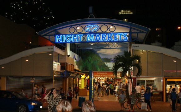 Chợ đêm Cairns