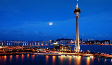 Tháp Macau là địa điểm lí thú cho ai yêu thích môn thể thao bungee.