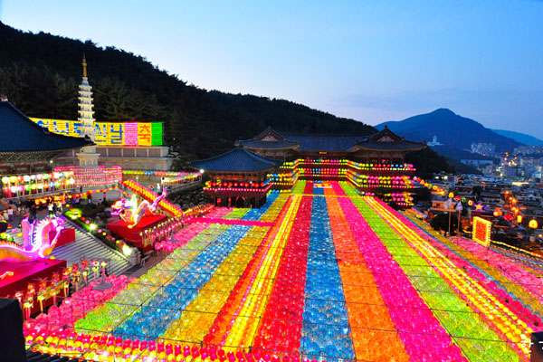 Lễ hội Đèn lồng Hoa Sen, Hàn Quốc