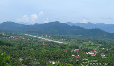 Toàn cảnh ngọn núi Phou Si