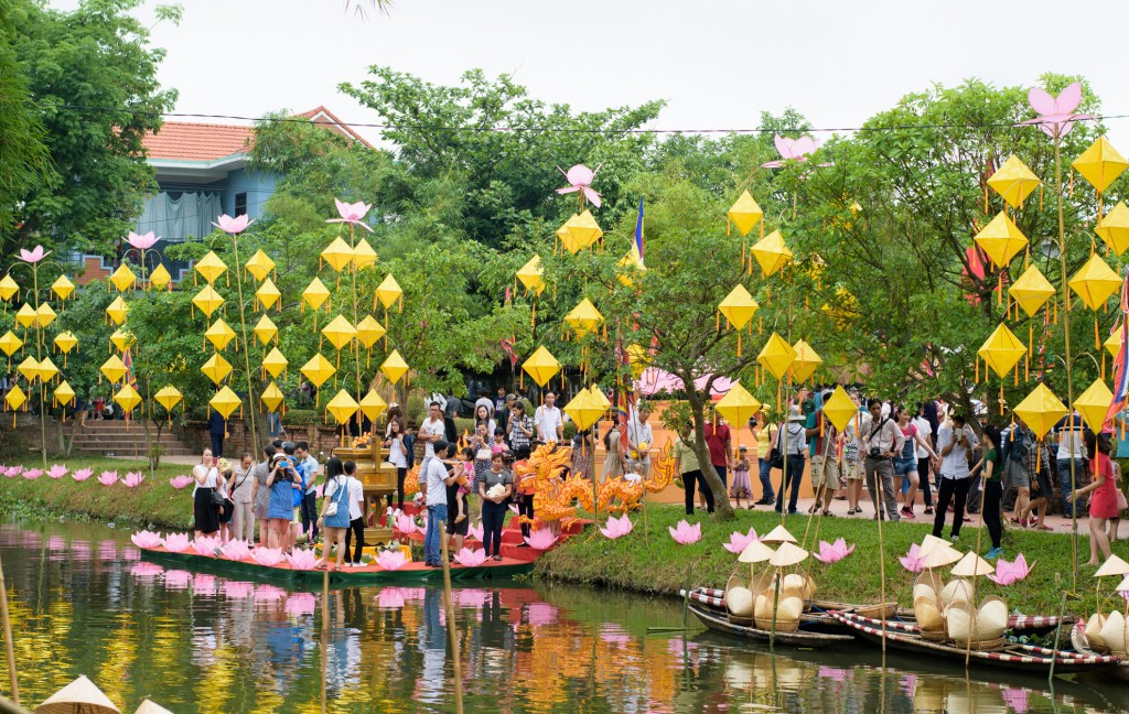 Hội chợ quê làng Thanh Thủy Chánh đầy màu sắc trong chuỗi sự kiện Festival Huế