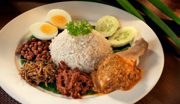 Nasi lemak – món ăn truyền thống trong bữa cơm hàng ngày của người Malaysia