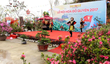 Lễ hội hoa đỗ quyên Fansipan Legend