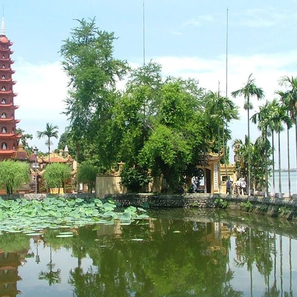 Chùa-Trấn-Quốc