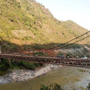 Cầu Treo Hang Tôm