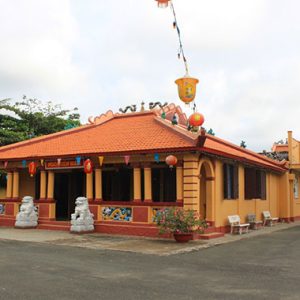 Lăng Cá Ông
